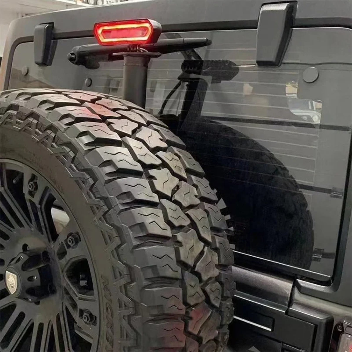 5-Mode Chase Brake LED Tail Light for 1.75–2 in Roll Bars for UTV & SXS – view 5